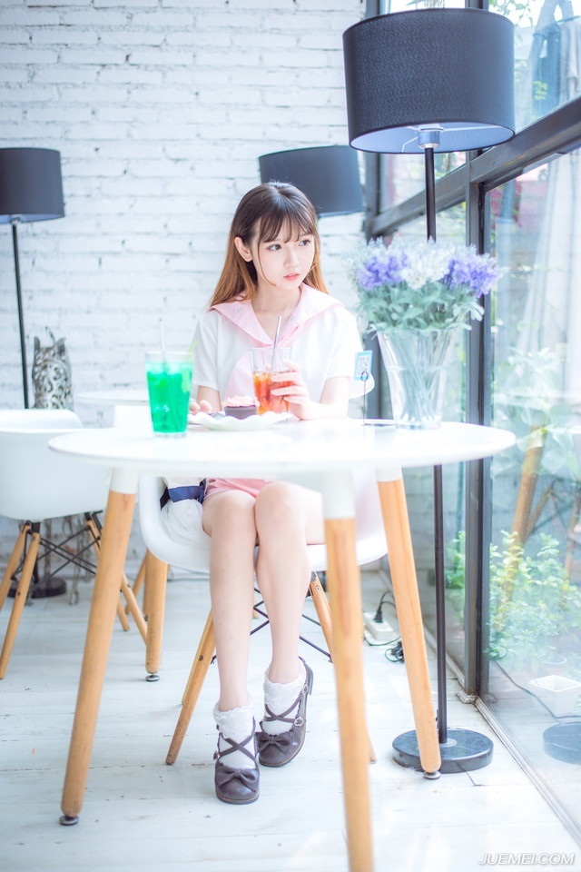一段感情能给你带来多大痛苦，就曾给你带来过多大快乐。